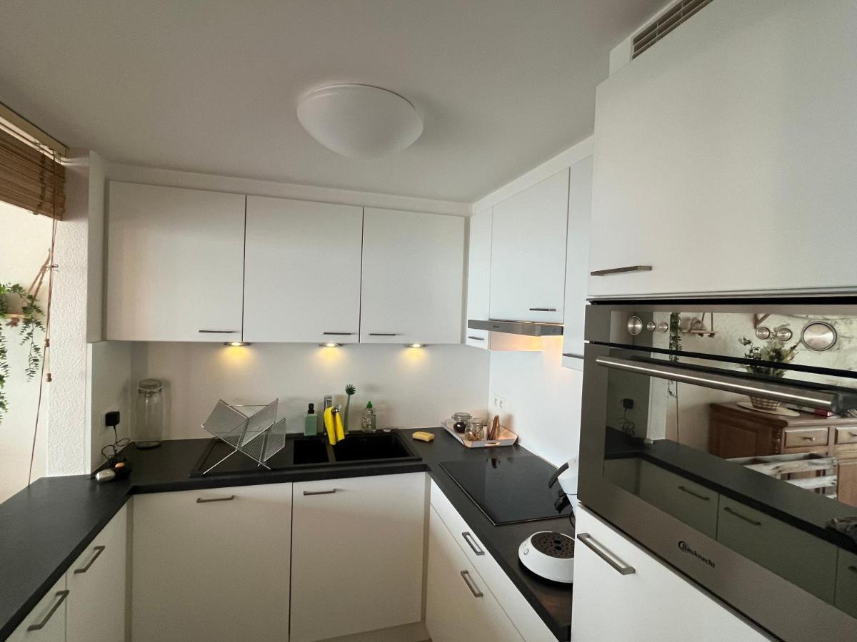 Royal Palace Zeedijk Oostende Appartement Met 2 Slaapkamers Bagian luar foto